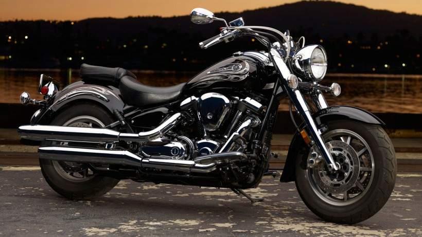 yamaha road star motorcycle